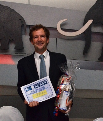 Foto 1 del artículo del Doctor Fernando de la Iglesia sobre Premio en la Sociedad Europea de Ortodoncia Lingual (ESLO 2012)